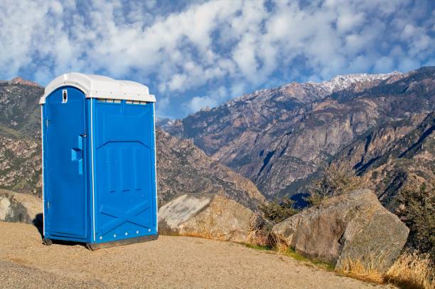 Portable Toilet Options We Offer in Fort Totten, ND